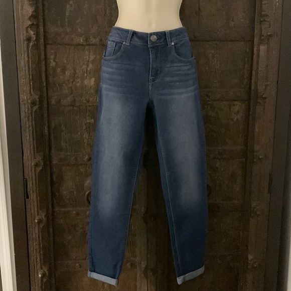 1822 Denim Denim - NWOT 1822 Denim Adrianna Cuffed Ankle Skinny Jean Size 10